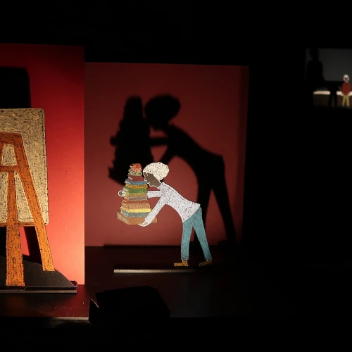 De la dramaturgie au théâtre de papier