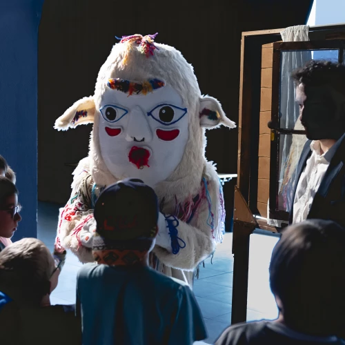 De l'autre côté, le monde